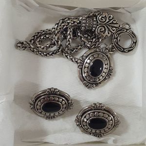 Necklace & Clip-on Earrings